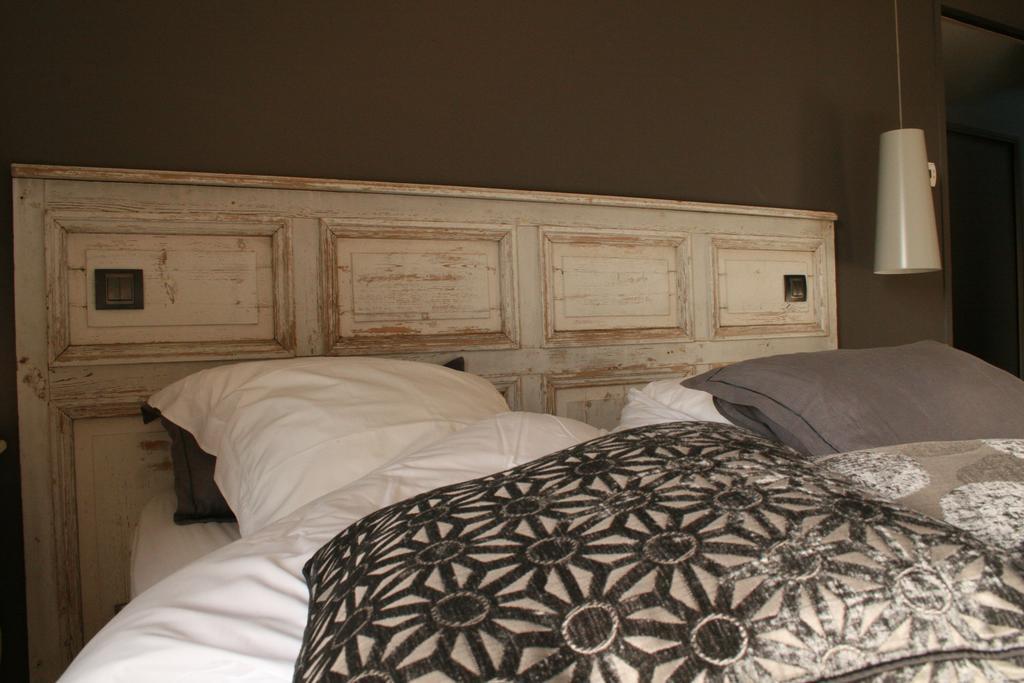 Un Banc Au Soleil Bed & Breakfast Marsilly  Exterior photo
